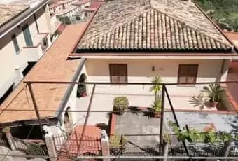 Rexer-Gerace-Casa-indipendente-in-vendita-in-via-Santa-Lucia-a-Gerace-Terrazzo