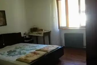 Rexer-Vito-dAsio-Vendesi-In-casa-bifamiliare-appartamento-indipendente-a-Vito-Dasio-PN-CameraDaLetto