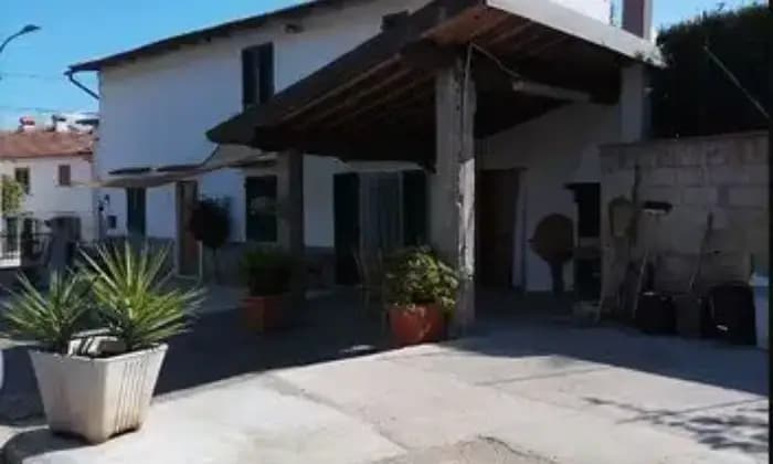 Rexer-Vernio-Vendesi-casa-indipendente-SantIppolito-di-Vernio-Terrazzo