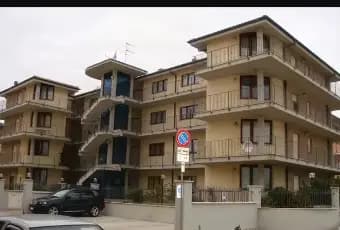 Rexer-Porto-SantElpidio-Vendesi-appartamento-di-recente-costruzione-a-Porto-SantElpidio-FM-Italy-Garage
