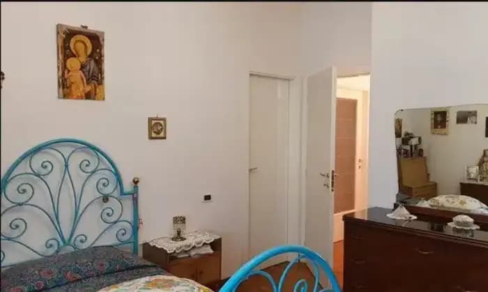 Rexer-Fabriano-Vendesi-appartamento-in-Via-Serraloggia-a-FABRIANO-AN-CameraDaLetto