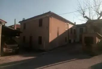 Rexer-Pesaro-Casa-in-vendita-in-Largo-Monsignor-Antonio-Bartolucci-a-Pesaro-Giardino