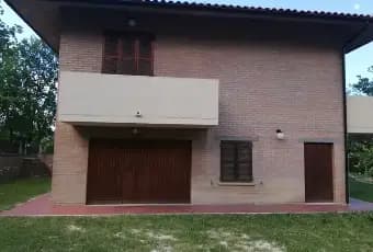Rexer-Urbino-Vendesi-Villa-a-Urbino-PU-Altro