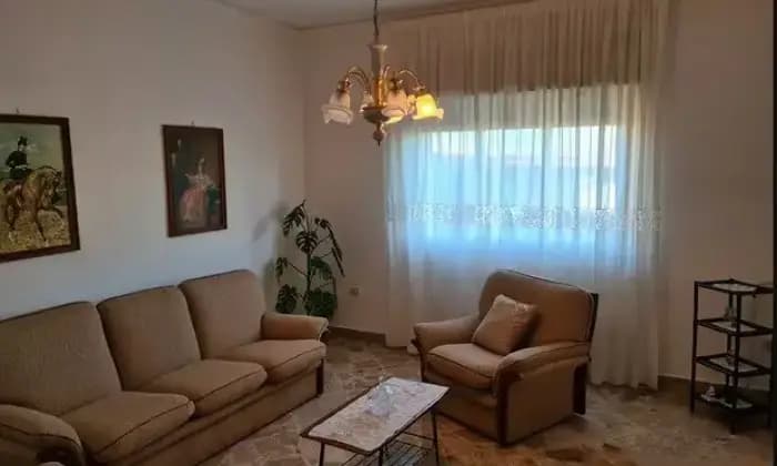 Rexer-Villafrati-Vendesi-Luminoso-appartamento-con-veranda-a-VILLAFRATI-PA-Salone