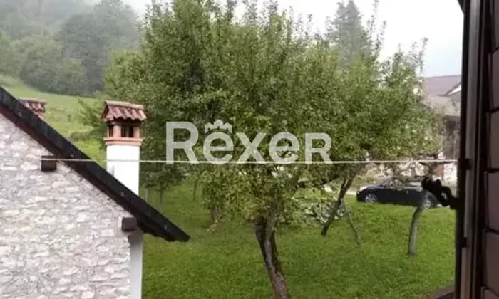 Rexer-Lamon-Vendesi-casa-in-Loc-Campigotti-nel-Comune-di-Lamon-BL-Terrazzo
