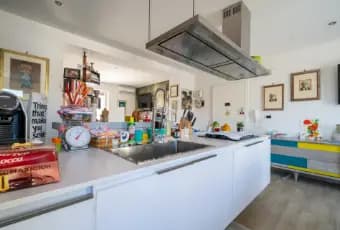 Rexer-Brindisi-Appartamento-in-vendita-in-via-Egnazia-a-Brindisi-CUCINA