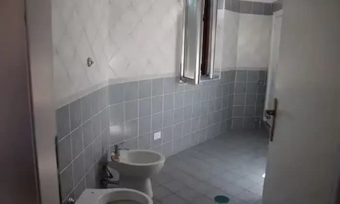 Rexer-Tivoli-Vendesi-Appartamento-di-prestigio-a-TIVOLI-RM-Bagno