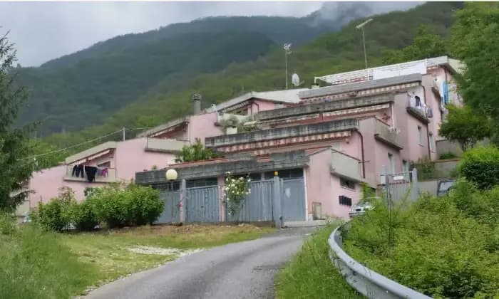 Rexer-Carrara-Attico-in-vendita-in-via-Pietro-Bonanni-a-Carrara-Terrazzo
