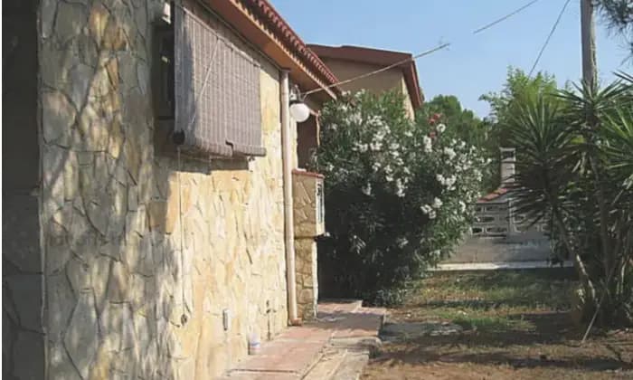 Rexer-Torricella-Casa-indipendente-in-vendita-in-via-Eufrate-a-Torricella-Terrazzo