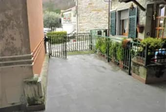 Rexer-San-Colombano-Certenoli-Appartamento-indipendente-Terrazzo