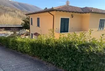 Rexer-Nocera-Umbra-Casa-singola-Terrazzo