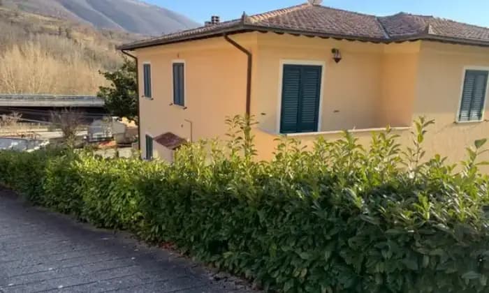 Rexer-Nocera-Umbra-Casa-singola-Terrazzo