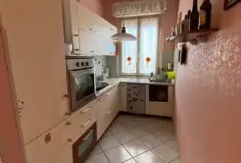 Rexer-Montemarciano-Vendesi-appartamento-al-mare-a-MonteMarciano-AN-Cucina