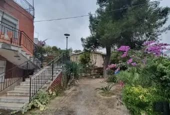 Rexer-Bernalda-Vendesi-villa-Metaponto-Giardino