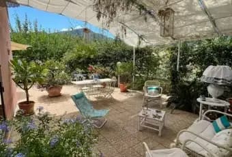 Rexer-Pollina-Residence-con-giardino-Terrazzo