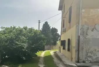 Rexer-Urbino-Casa-di-campagna-in-vendita-Urbino-PU-Giardino