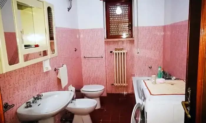 Rexer-Volturino-Casa-indpendente-in-vendita-Bagno