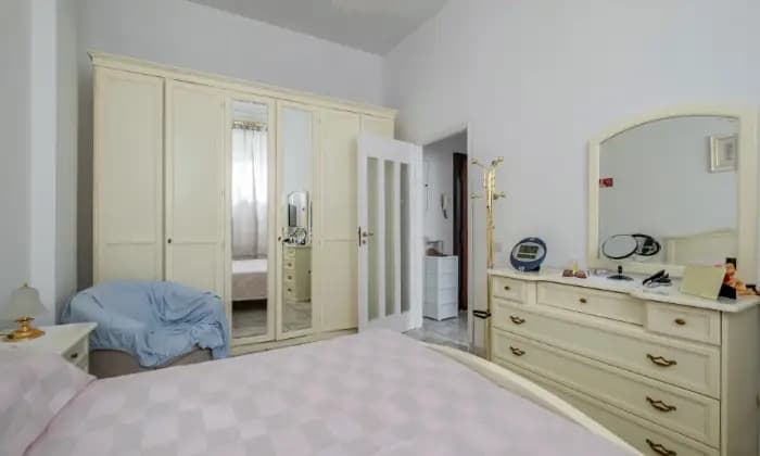 Rexer-Roma-Luminoso-e-comodo-appartamento-in-zona-tranquilla-NUDA-PROPRIETA-CAMERA-DA-LETTO