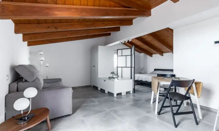 Rexer-Terre-Roveresche-Nuovo-e-splendido-appartamento-duplex-con-terrazzino-SALONE
