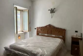 Rexer-Tagliacozzo-Appartamento-in-villa-in-vendita-a-TAGLIACOZZO-AQ-CameraDaLetto