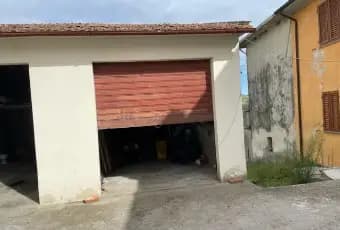 Rexer-Larciano-CASA-SULLE-COLLINE-LARCIANO-Garage