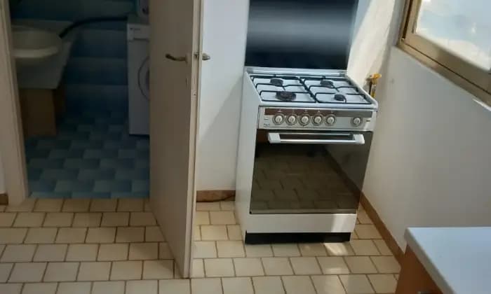 Rexer-Mesagne-Appartamento-in-vendita-in-via-Trento-a-Mesagne-Cucina
