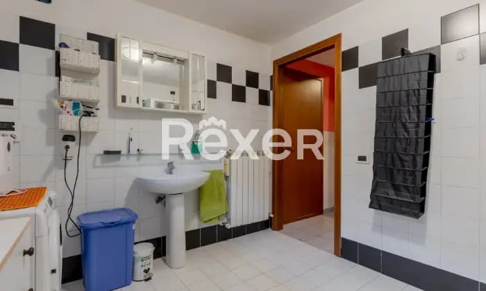 Rexer-Matelica-Appartamento-in-villa-in-vendita-a-Matelica-BAGNO