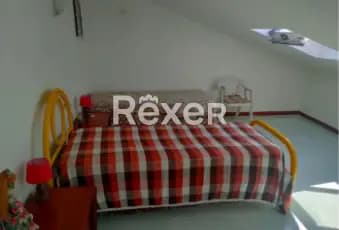 Rexer-Seggiano-Appartamento-in-vendita-in-localit-Pescina-a-Seggiano-CameraDaLetto