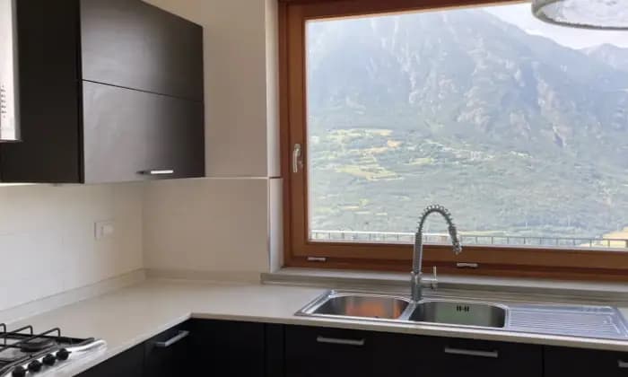 Rexer-Quart-A-due-passi-da-Aosta-Cucina