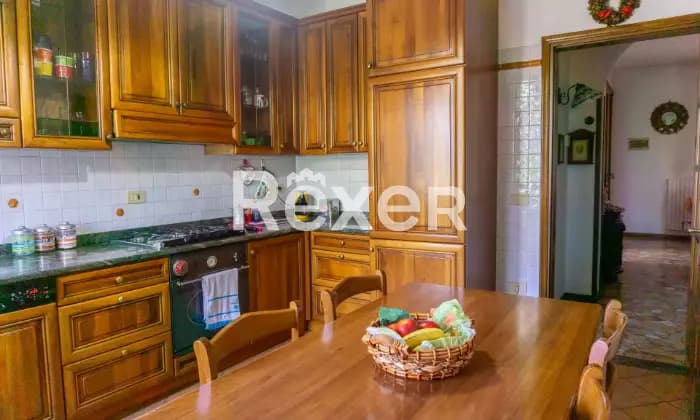 Rexer-Portogruaro-Appartamento-centrale-quadrilocale-con-terrazzo-abitabile-e-garage-Cucina