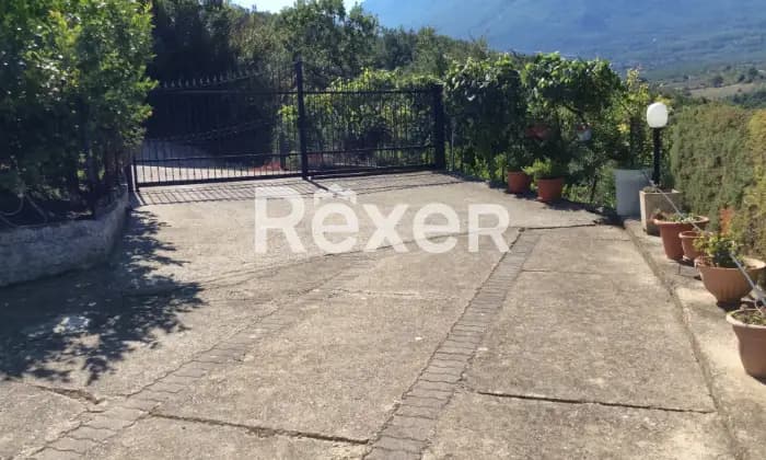 Rexer-Postiglione-Casa-Indipendente-Terrazzo