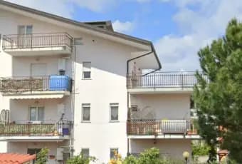 Rexer-Montalto-Uffugo-Luminoso-e-grazioso-appartamento-trilocale-angolo-cottura-arredato-ampio-terrazzo-Terrazzo