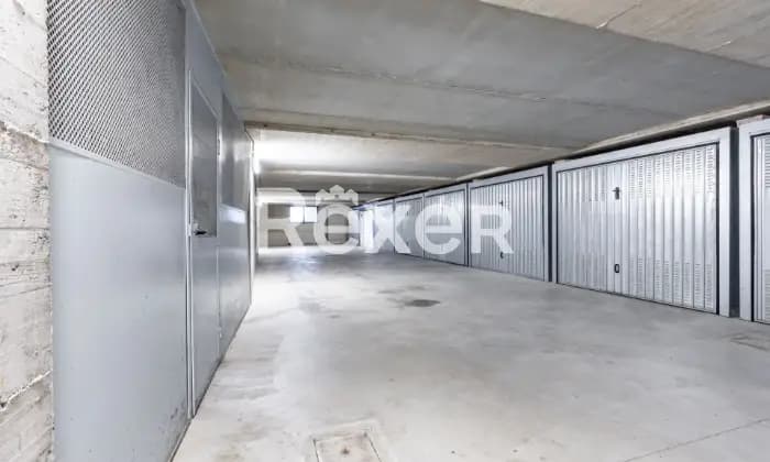 Rexer-Roncola-Appartamento-accogliente-con-vista-sulla-vallata-GARAGE