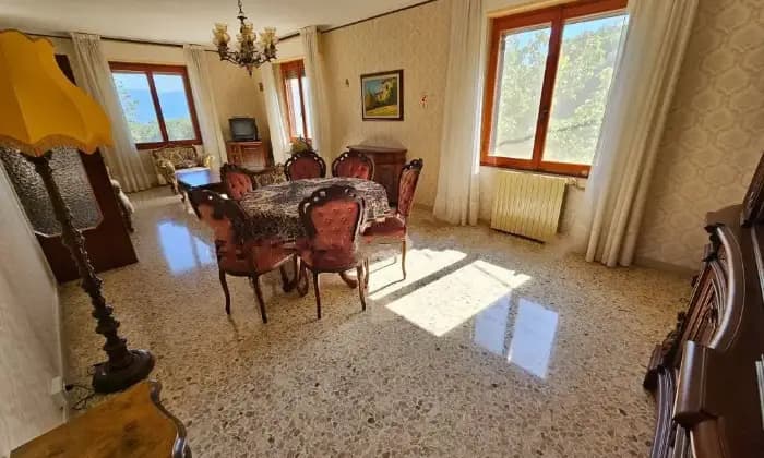 Rexer-Bardi-Villa-unifamiliare-Localit-Cacrovoli-a-Bardi-Altro