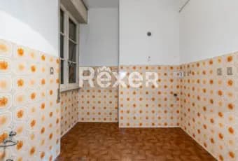 Rexer-Roma-Ampio-appartamento-in-zona-tranquilla-ma-centrale-CUCINA