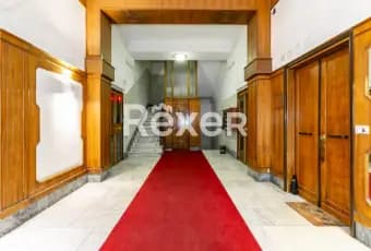 Rexer-Roma-Ampio-appartamento-in-zona-tranquilla-ma-centrale-ENTRATA