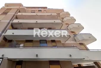 Rexer-Golasecca-Vendesi-appartamento-in-Guglielmo-Marconi-a-Golasecca-Bagno