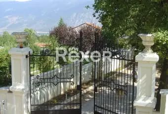 Rexer-Introdacqua-CasaleVilla-stile-liberty-in-Sulmona-Altro
