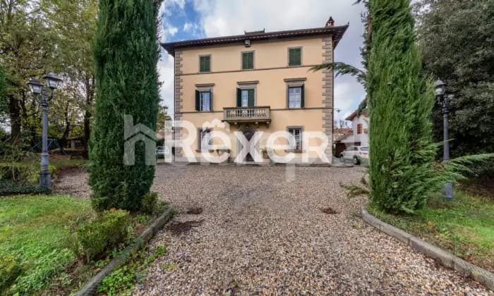 Rexer-Fucecchio-Splendida-villa-dal-fascino-storico-e-comfort-moderno-ESTERNO