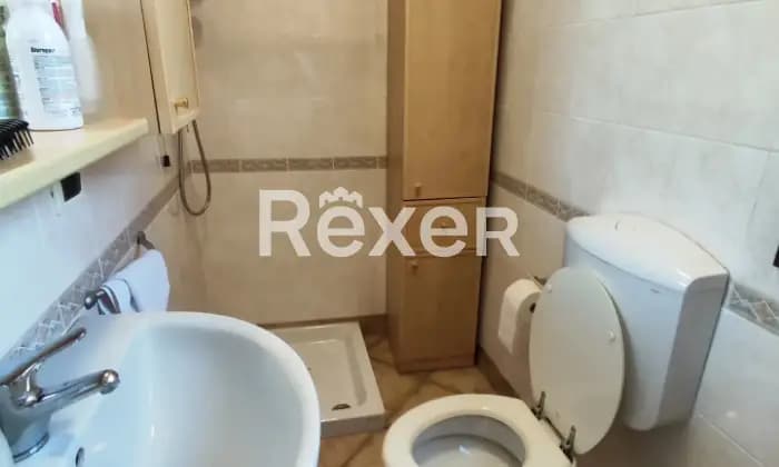 Rexer-Rovigo-Casa-indipendente-con-corte-privata-Bagno