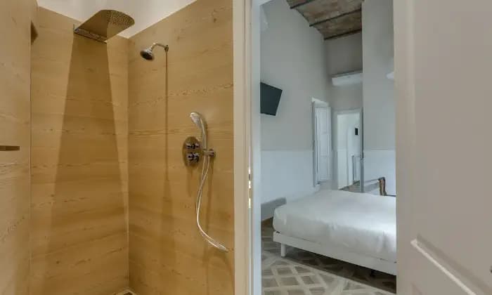 Rexer-Roma-Appartamento-con-camera-da-letto-Bagno