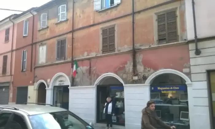 Rexer-Piacenza-Quadrilocale-in-centro-a-Piacenza-Garage