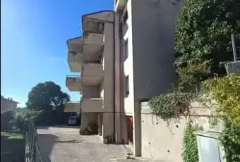 Rexer-Monte-Porzio-Appartamento-a-Castelvecchio-Terrazzo