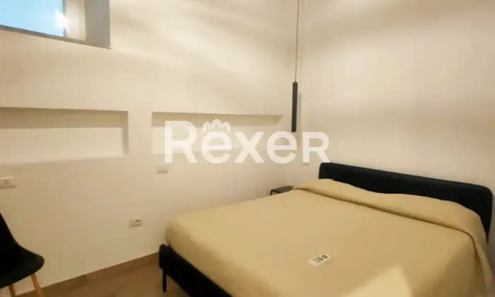 Rexer-Cagliari-Ristrutturato-e-gi-arredato-centro-storico-Villanova-CameraDaLetto