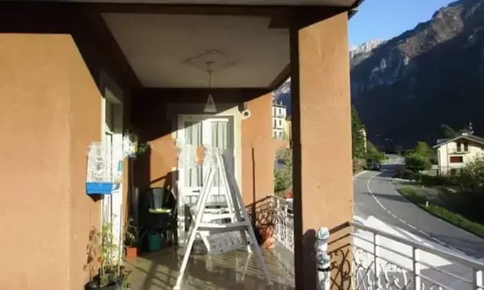 Rexer-Lenna-Appartamento-in-vendita-a-Valnegra-Terrazzo