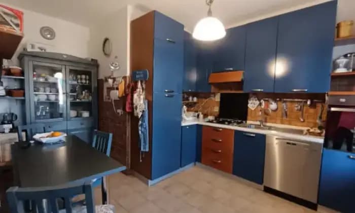 Rexer-Capraia-e-Limite-Appartamento-in-vendita-in-via-Giuseppe-Martelli-Capraia-e-Limite-Cucina