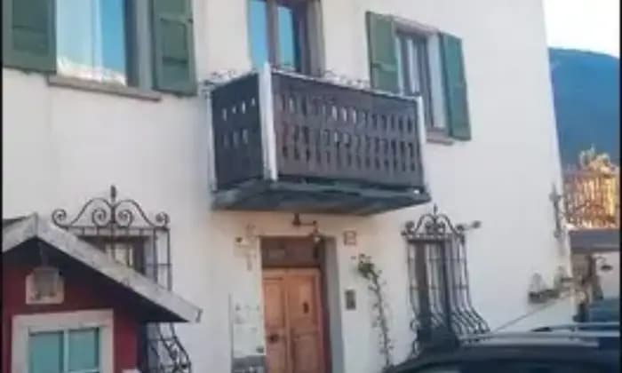 Rexer-Cosio-Valtellino-Casa-in-vendita-in-via-Statale-a-Cosio-Valtellino-Terrazzo