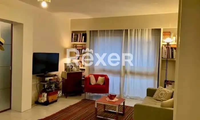 Rexer-Settimo-Milanese-Vendesi-panoramico-e-luminoso-appartamento-con-bagni-Salone