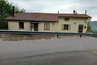Rexer-Lauria-Casa-in-vendita-in-Contrada-Valle-Salomone-a-Lauria-Altro