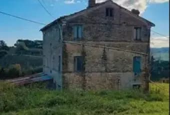Rexer-Mogliano-Casolare-storico-in-Contrada-Streggiano-a-Mogliano-Terrazzo